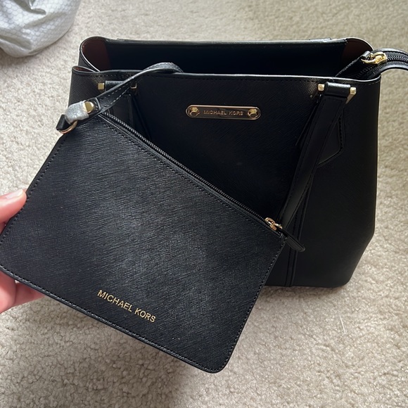 Adorable MK purse with wristlet - Picture 2 of 5